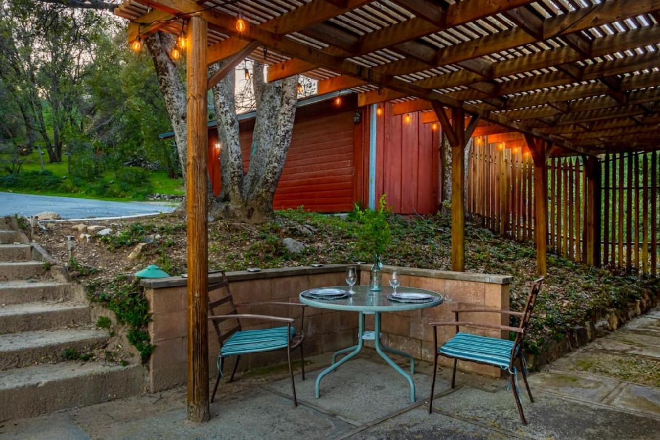 North Fork Sierra Vista Lookout Lodge With Creek, Waterfall And Waterholes, Minutes From Bass Lake And Yosemite South Gate מראה חיצוני תמונה