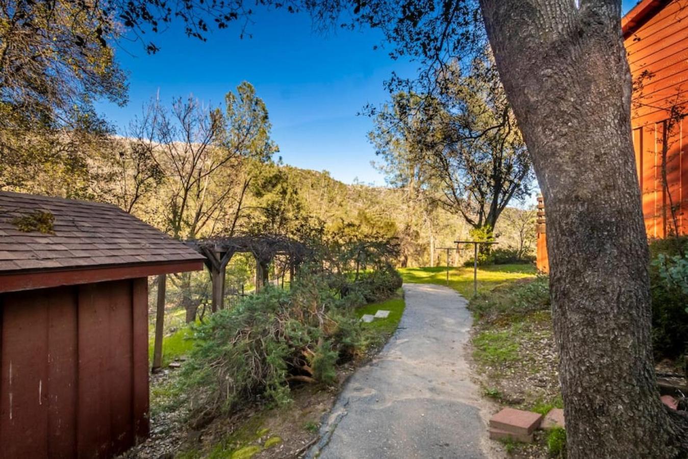 North Fork Sierra Vista Lookout Lodge With Creek, Waterfall And Waterholes, Minutes From Bass Lake And Yosemite South Gate מראה חיצוני תמונה