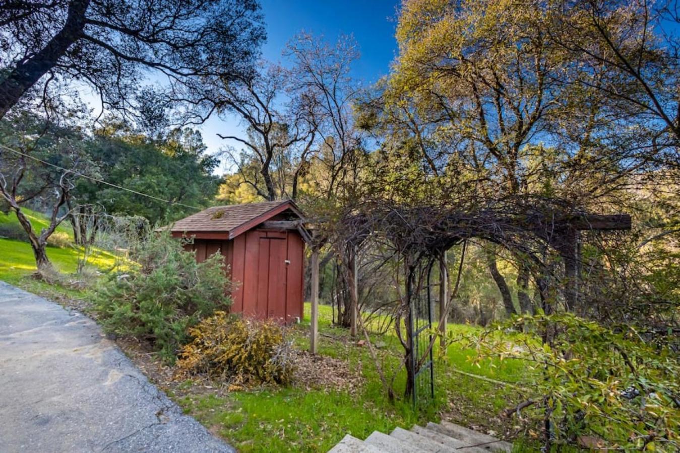 North Fork Sierra Vista Lookout Lodge With Creek, Waterfall And Waterholes, Minutes From Bass Lake And Yosemite South Gate מראה חיצוני תמונה